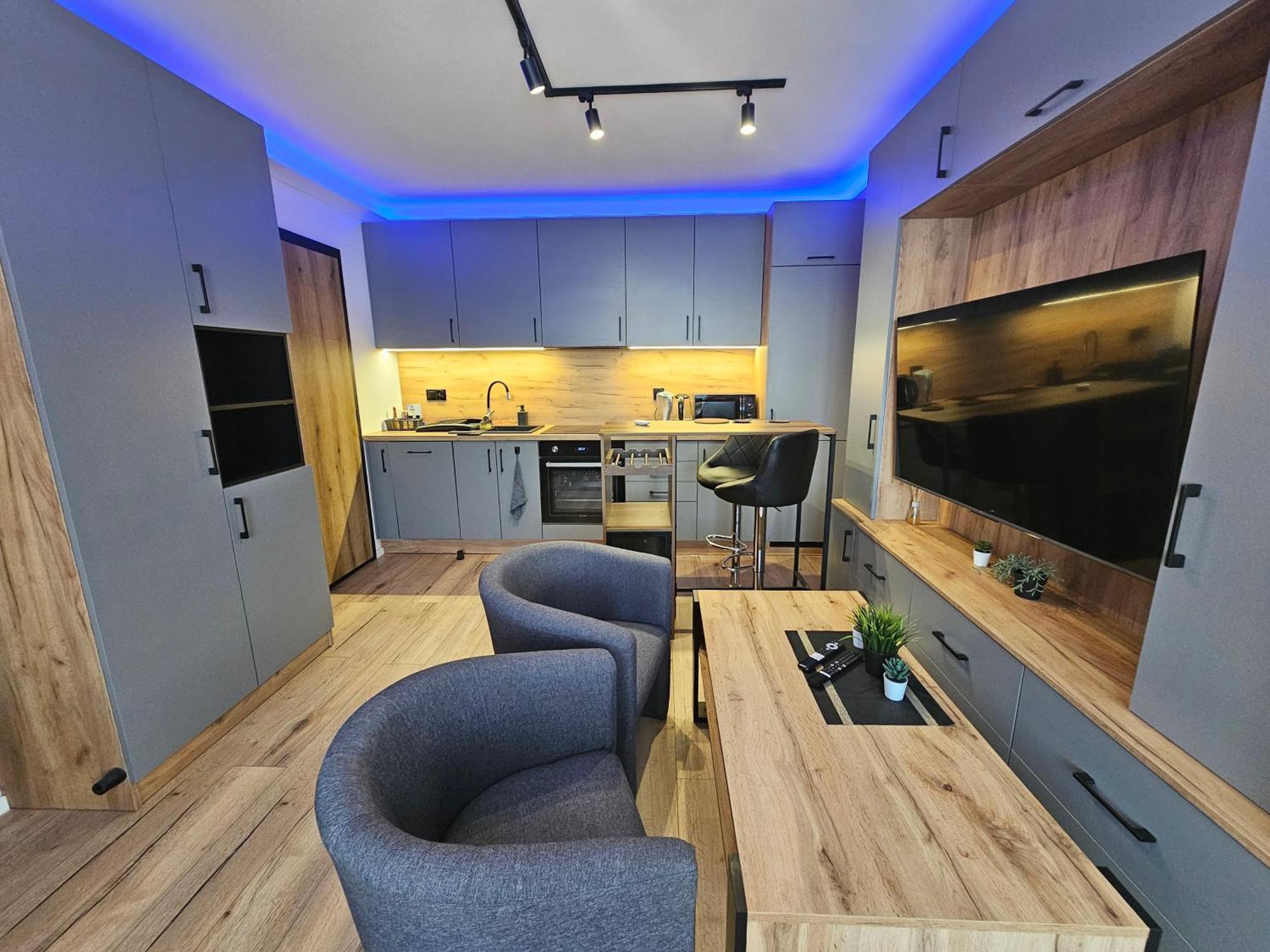 Handy Apartamenty - Mieszkania Na Doby W Centrum Rzeszowa Екстер'єр фото